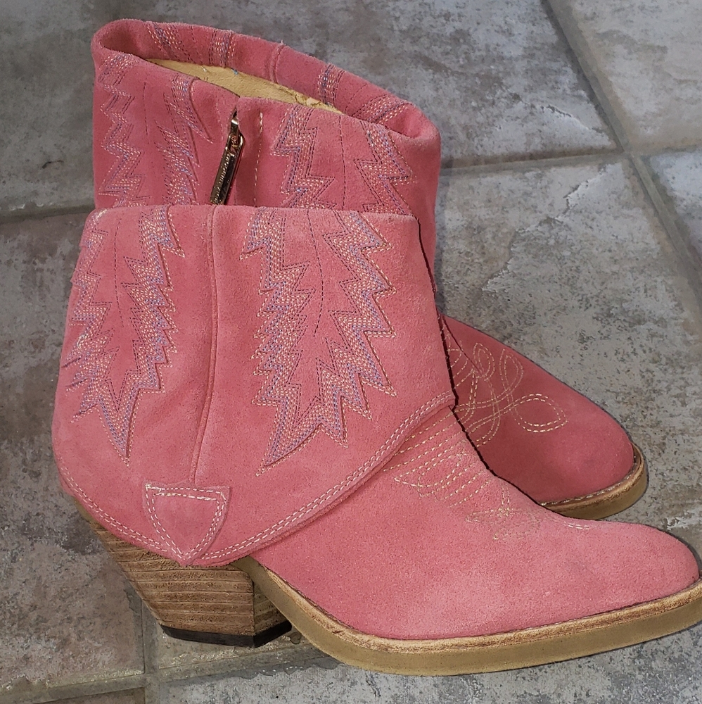 Modern Vice Pink Cowgirl Booties Size 7